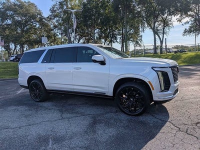 2025 Cadillac Escalade ESV Premium Luxury