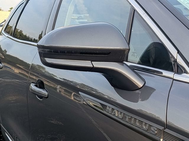 2022 Lincoln Nautilus Standard