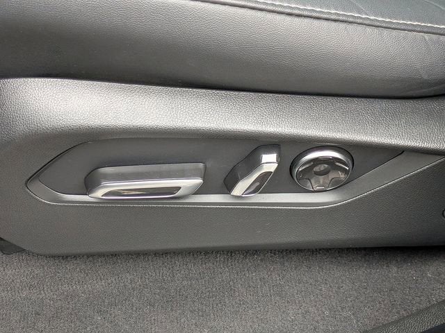 2022 Acura MDX w/Technology Package