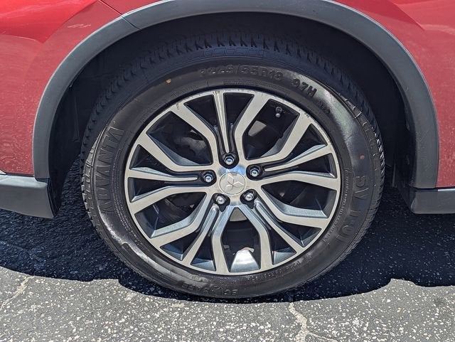 2017 Mitsubishi Outlander ES