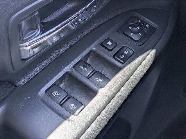 2017 Mitsubishi Outlander ES