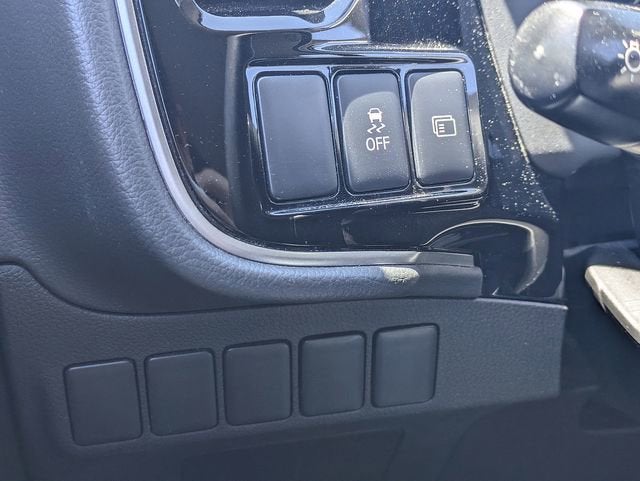 2017 Mitsubishi Outlander ES