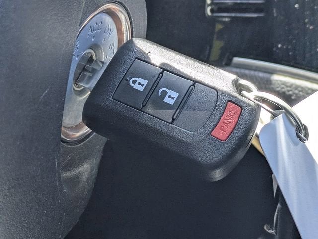 2017 Mitsubishi Outlander ES