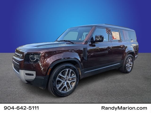 2023 Land Rover Defender SE