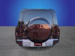 2023 Land Rover Defender SE