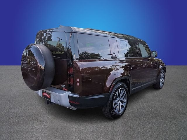 2023 Land Rover Defender SE