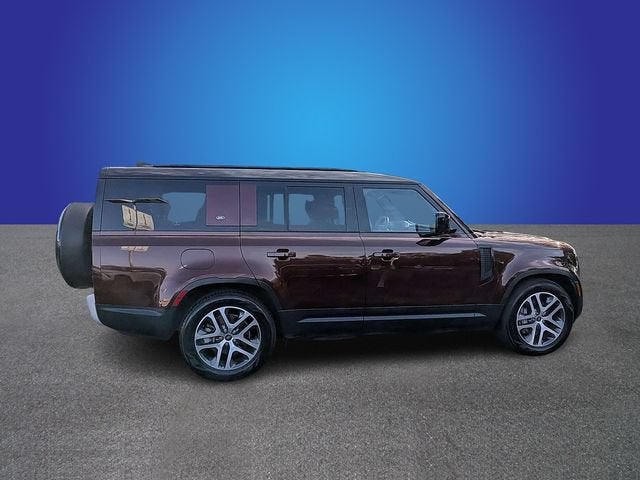 2023 Land Rover Defender SE