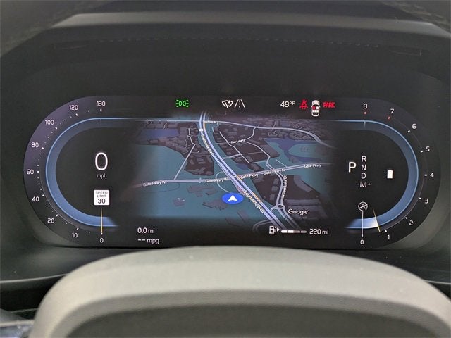 2023 Volvo XC40 Plus Dark Theme