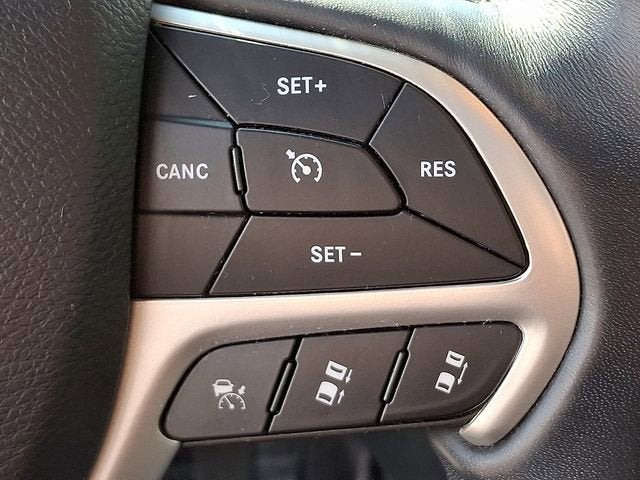 2020 Jeep Grand Cherokee Summit