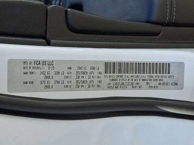 2020 Jeep Grand Cherokee Summit