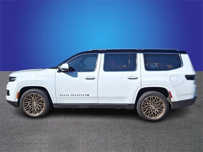 2022 Jeep Grand Wagoneer Series III