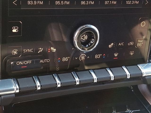 2025 GMC Yukon XL Denali