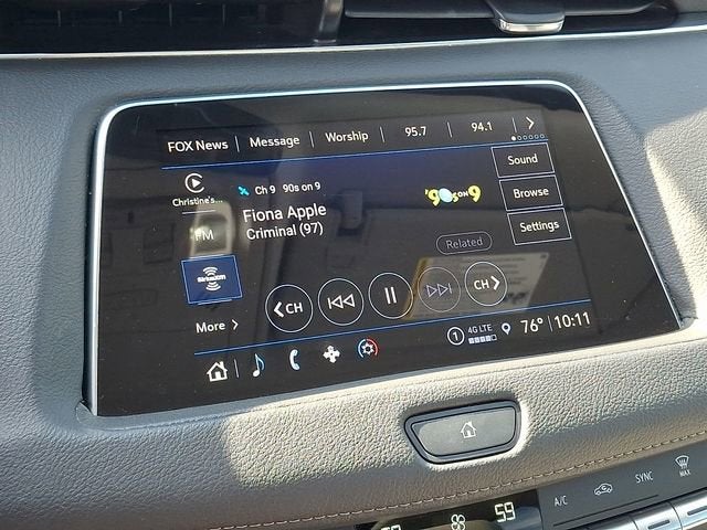 2023 Cadillac XT4 Premium Luxury