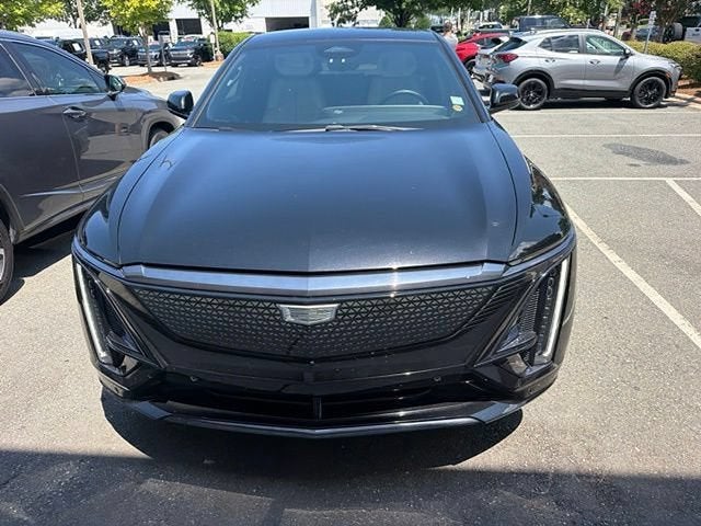 2024 Cadillac LYRIQ Sport 3