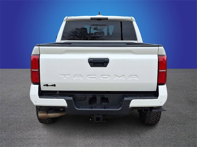 2024 Toyota Tacoma 4WD SR5