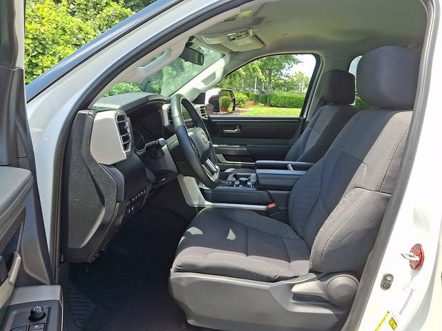 2023 Toyota Tundra 4WD SR5