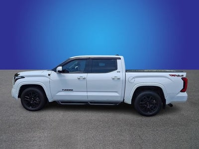 2023 Toyota Tundra 4WD SR5
