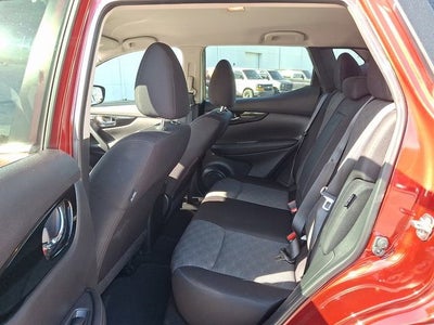 2021 Nissan Rogue Sport SV