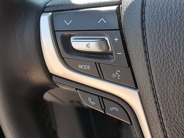 2019 Toyota Land Cruiser 4DR 4WD