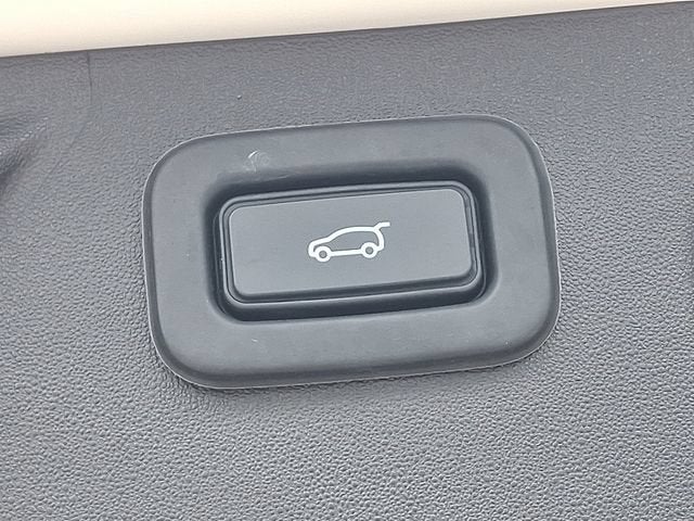 2020 Land Rover Discovery Sport SE