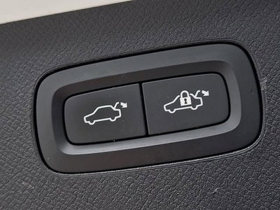 2016 Volvo XC90 T6 Inscription