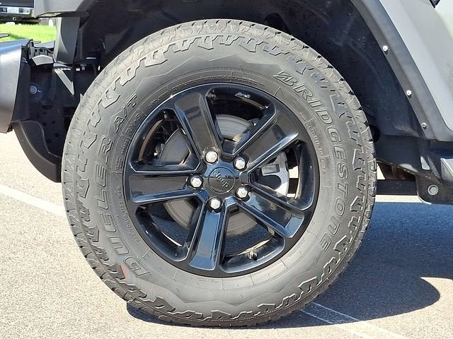 2023 Jeep Wrangler Sahara Altitude