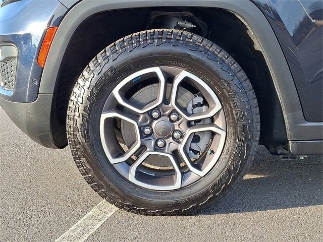 2022 Jeep Grand Cherokee 4xe Trailhawk 4x4