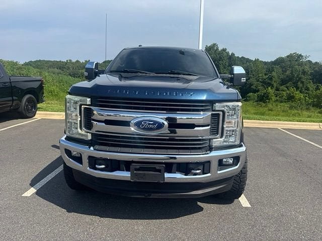 2017 Ford Super Duty F-250 SRW Lariat