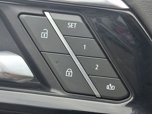 2025 Chevrolet Suburban RST