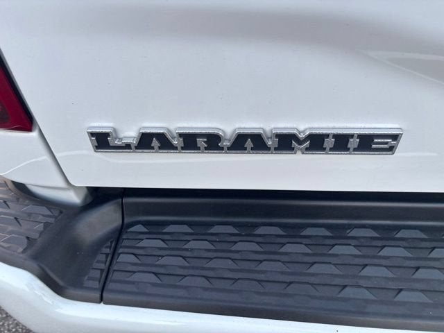 2025 RAM 3500 Laramie Crew Cab 4x4 8' Box