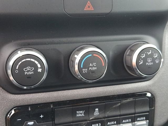 2024 RAM 2500 Tradesman Regular Cab 4x4 8' Box