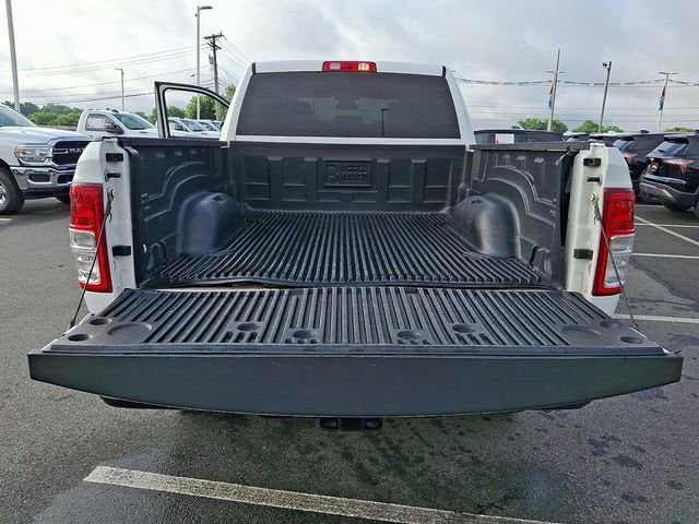 2020 RAM 2500 Big Horn Crew Cab 4x4 6'4" Box