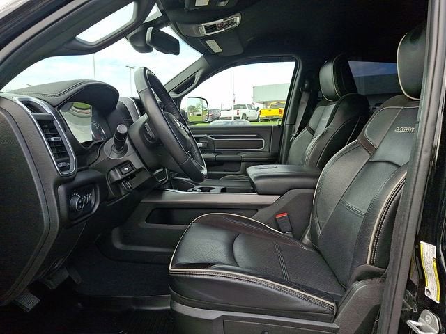 2022 RAM 2500 Laramie Crew Cab 4x4 6'4" Box