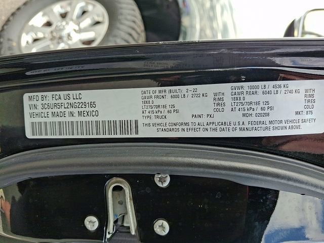 2022 RAM 2500 Laramie Crew Cab 4x4 6'4" Box