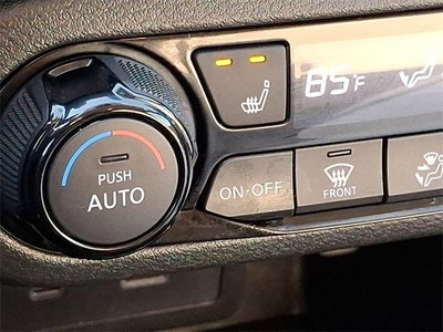 2021 Nissan Kicks SR Xtronic CVT