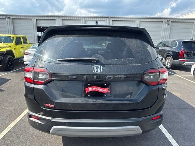 2023 Honda Pilot 2WD EX-L 8 Passenger