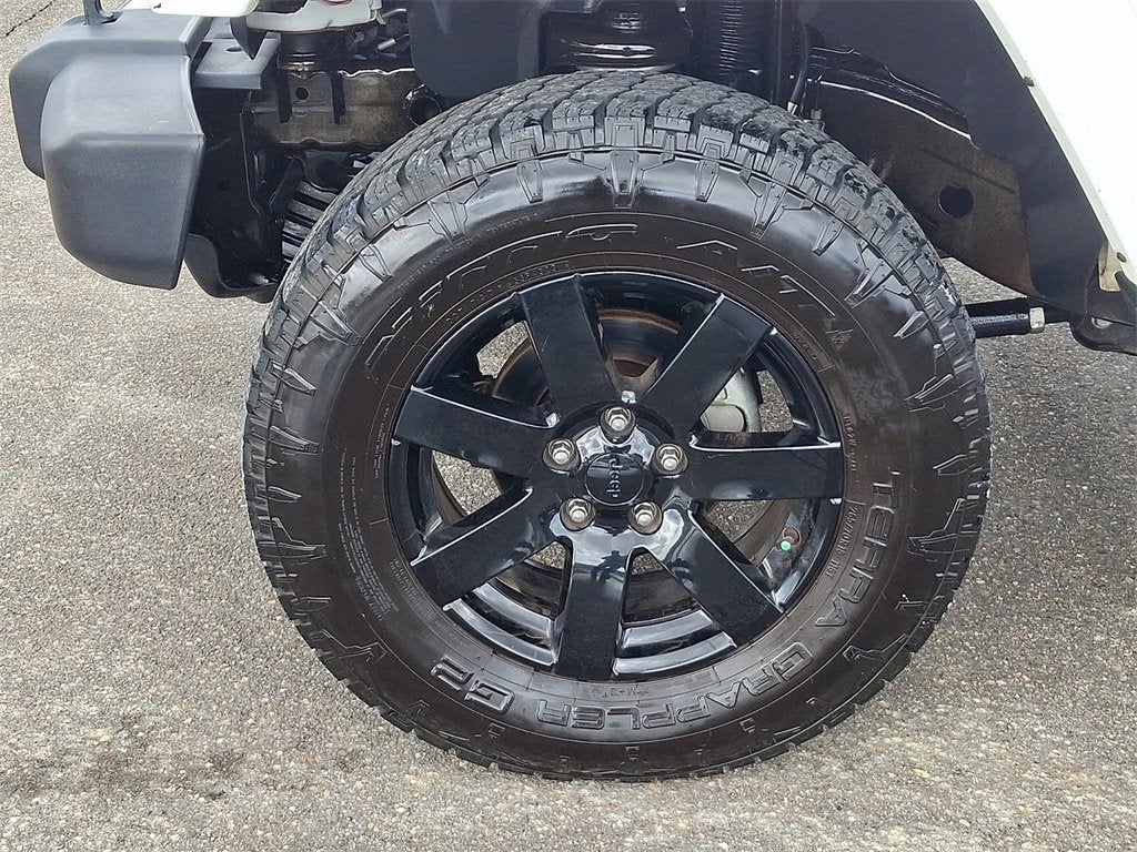 2014 Jeep Wrangler Unlimited Altitude