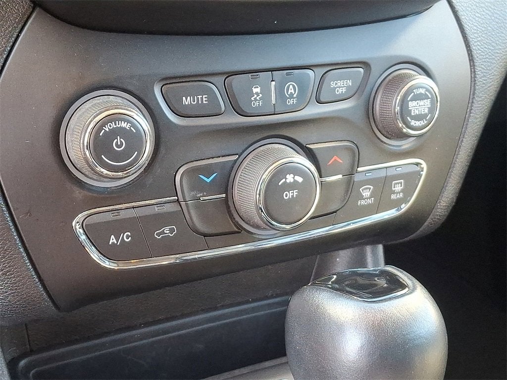 2021 Jeep Cherokee Altitude