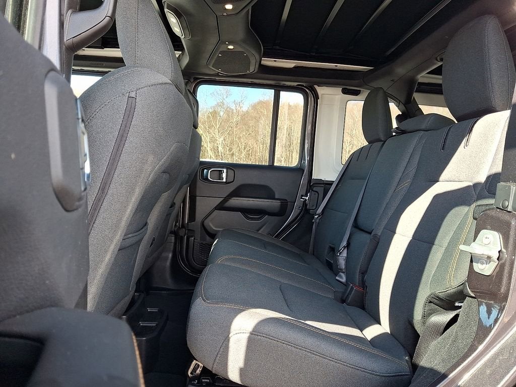 2025 Jeep Wrangler 4xe Sahara