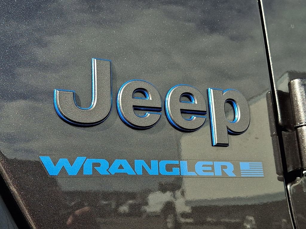 2025 Jeep Wrangler 4xe Sahara