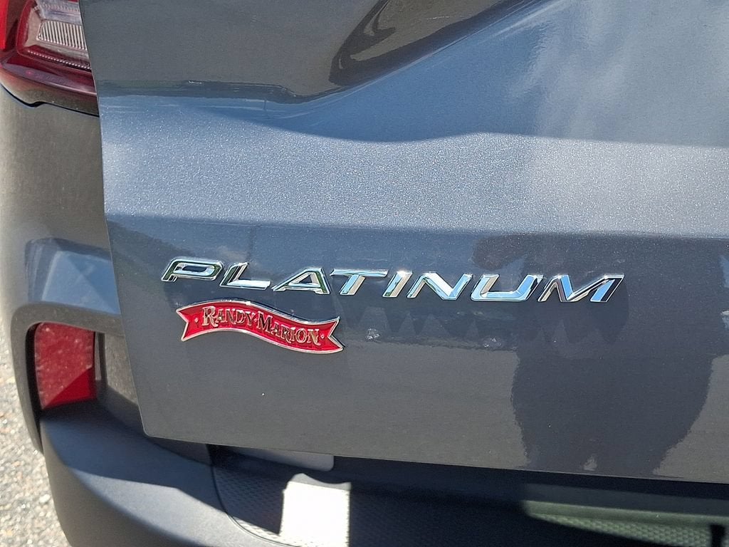 2025 Ford Escape Platinum