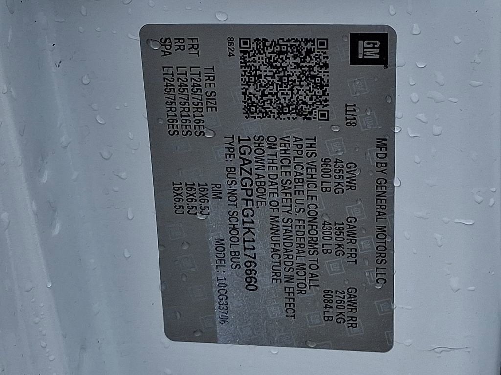 2019 Chevrolet Express Passenger 3500 LT