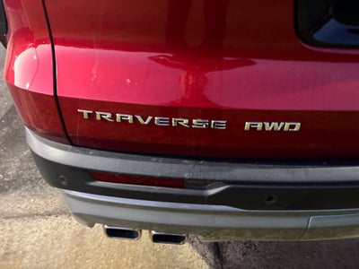 2025 Chevrolet Traverse LT