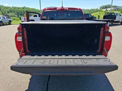 2023 GMC Canyon AT4