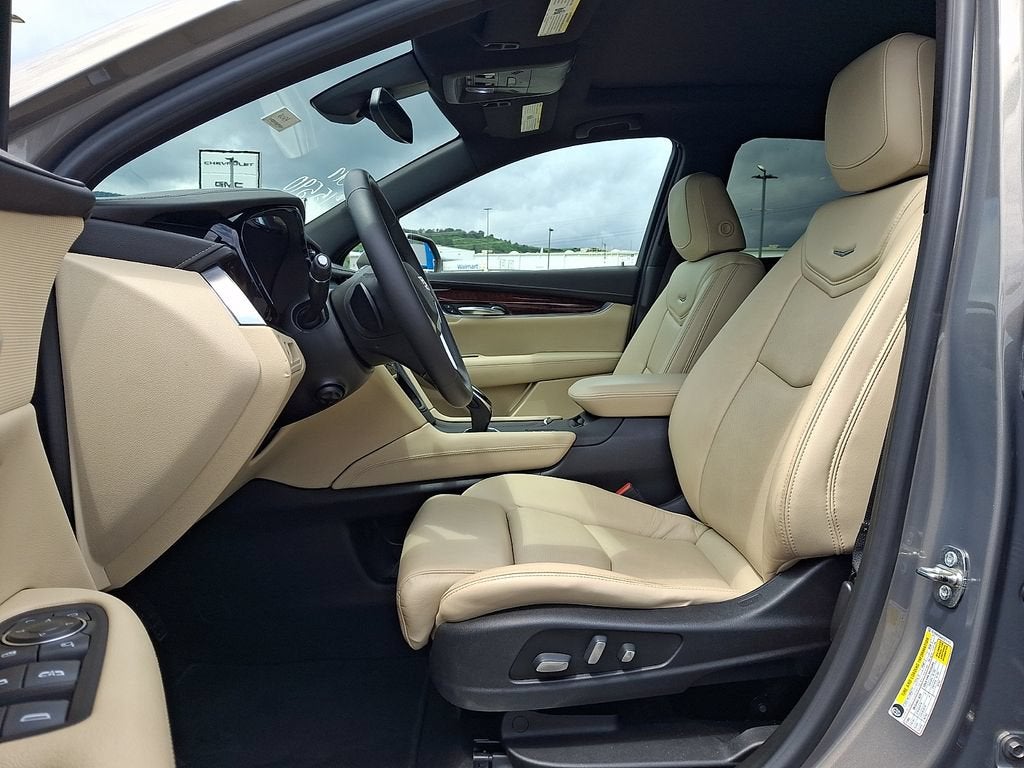 2017 Cadillac XT5 Luxury AWD