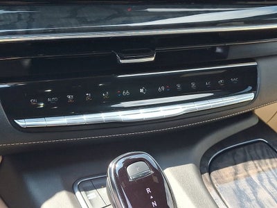 2024 Cadillac Escalade ESV Premium Luxury