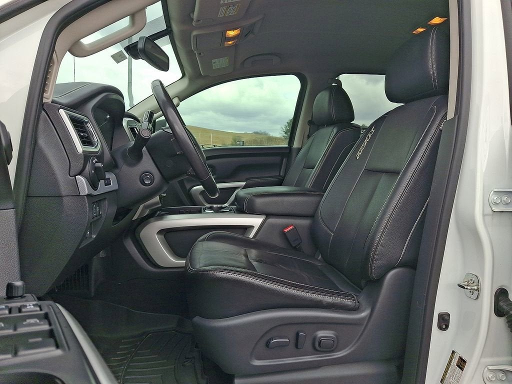 2019 Nissan Titan PRO-4X