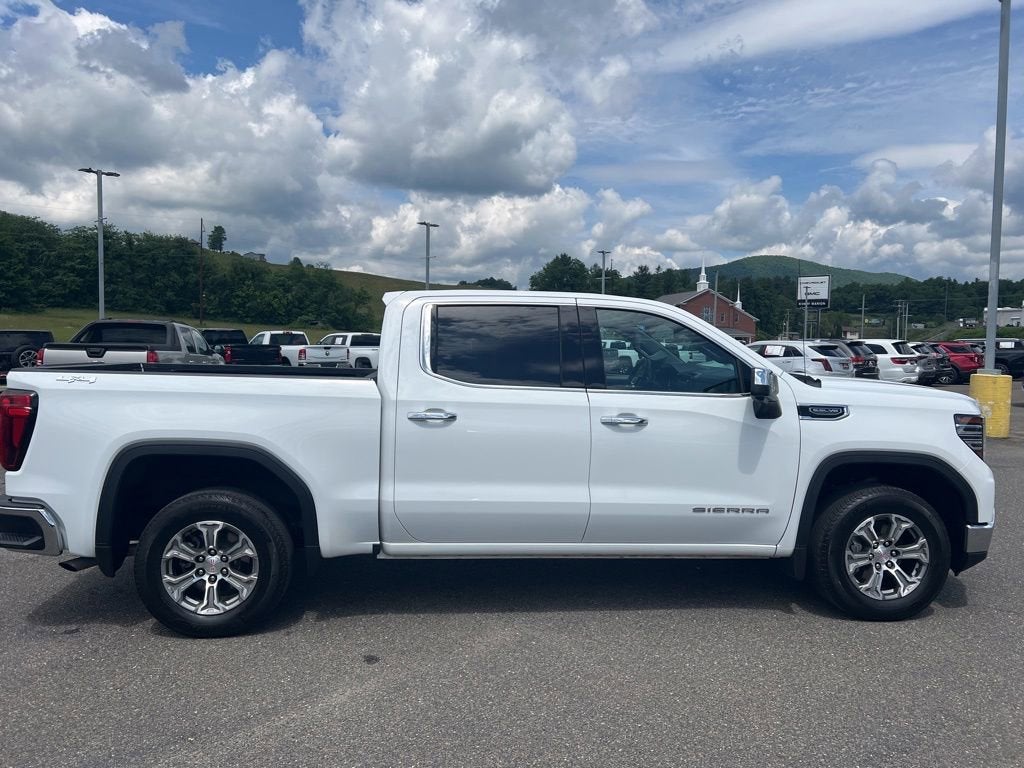 2025 GMC Sierra 1500 SLT