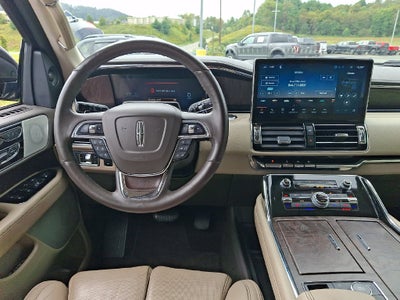 2022 Lincoln Navigator L Reserve