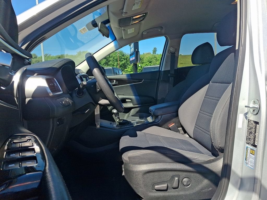 2019 Kia Sorento LX V6